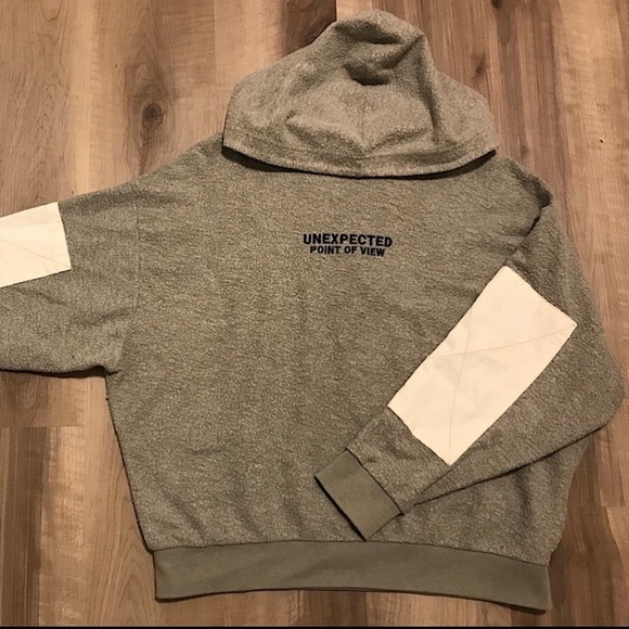 Zara Oversized Graphic Hoodie - Picture 3 of 5